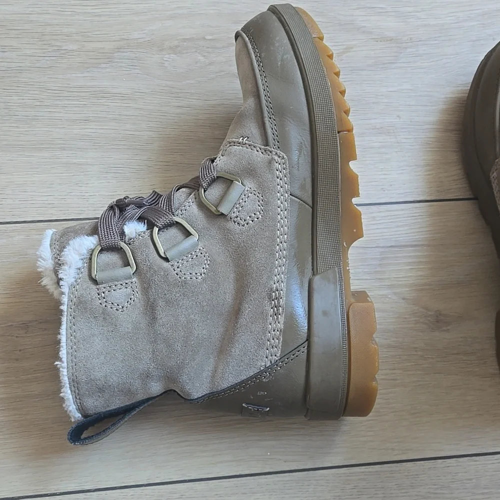 Sorel Women's Tivoli IV Waterproof Boots sz 8.5 - Picture 5 of 7